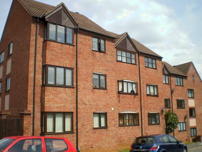 1 Bedroom Flat To Rent In Spencer Court, Rushden, NN10
