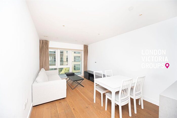2 Bedroom Flat To Rent In Vista House, Dickens Yard, Longfield Avenue, London, W5