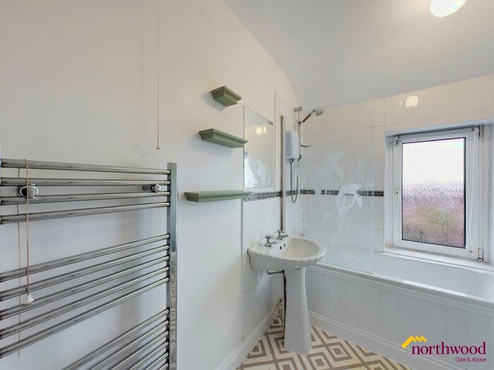 2 Bedroom Semi-Detached House To Rent In Cliffe Place, Stanfields, Stoke-on-Trent, ST6