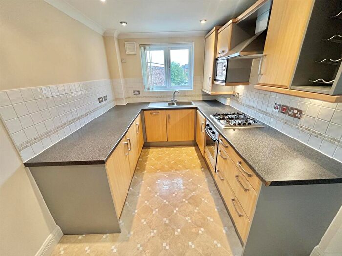 2 Bedroom Apartment For Sale In Bridgewater Street, Sale, M33