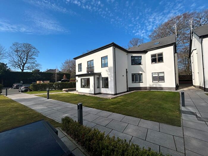 2 Bedroom Flat To Rent In Forty Pits, L18