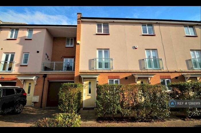 4 Bedroom Terraced House To Rent In Sevastopol Road, Bristol, BS7