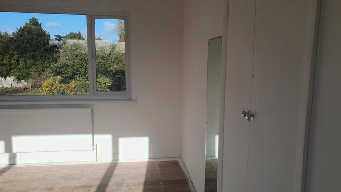 4 Bedroom Detached House To Rent In Bickley Park Road, Bromley, #, BR1