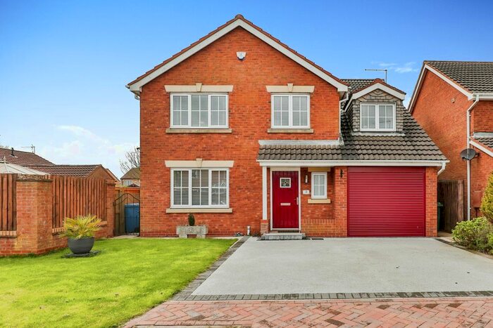 4 Bedroom Detached House For Sale In Derwent Gardens, Bridlington, East Riding Of Yorkshi, YO16