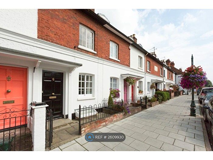 3 Bedroom Terraced House To Rent In Reading Road, Henley-On-Thames, RG9
