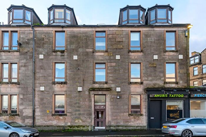 2 Bedroom Property For Sale In Newton Street, Greenock, PA16