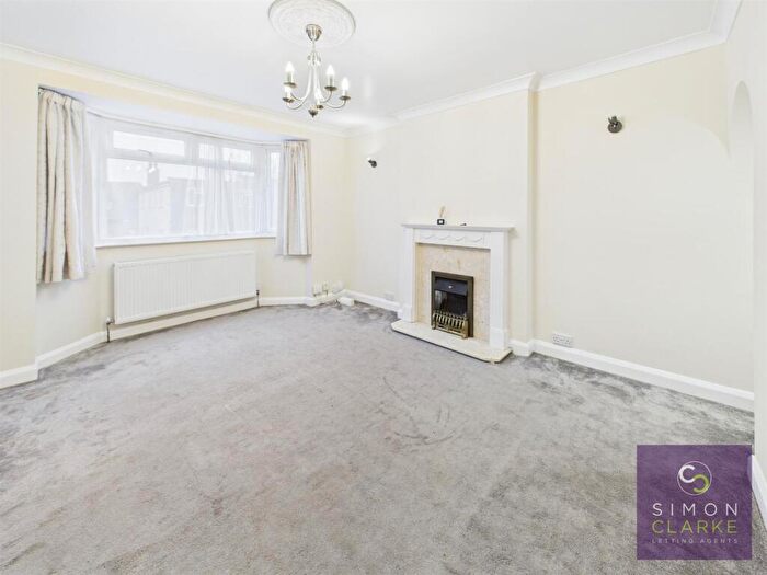 2 Bedroom Maisonette To Rent In Montrose Road, Harrow, - Own Private Garden, HA3