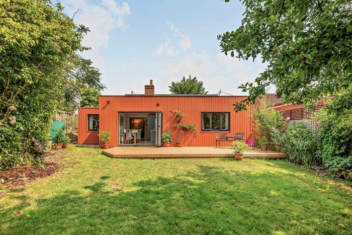 4 Bedroom Bungalow For Sale In Brightwalton, Newbury, Berkshire, RG20