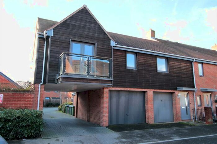 2 Bedroom Apartment To Rent In Tiller Road, Waterlooville, Hampshire, PO7