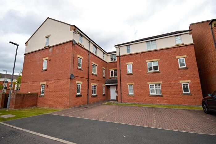 2 Bedroom Apartment For Sale In Sanderson Villas, St James Village, Gateshead, NE8