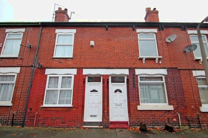 2 Bedroom Terraced House To Rent In Oak Grove, Urmston, Manchester, M41