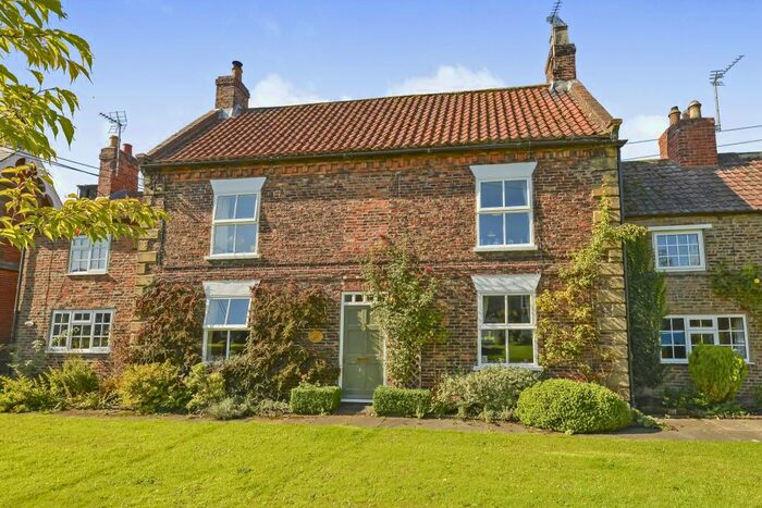 4 Bedroom Terraced House For Sale In Newby Wiske, Northallerton, DL7