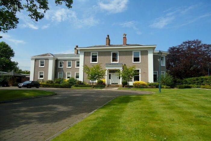 2 Bedroom Flat To Rent In Philip Godlee Lodge, Manchester M20