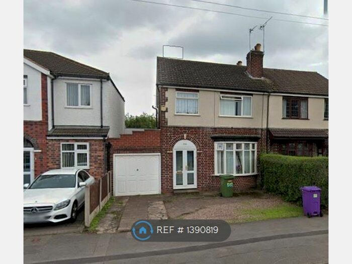 3 Bedroom Semi-Detached House To Rent In Stafford Road, Wolverhampton, WV10