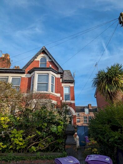 2 Bedroom Flat To Rent In Flat, Waverley Road, Sefton Park, Liverpool, L17