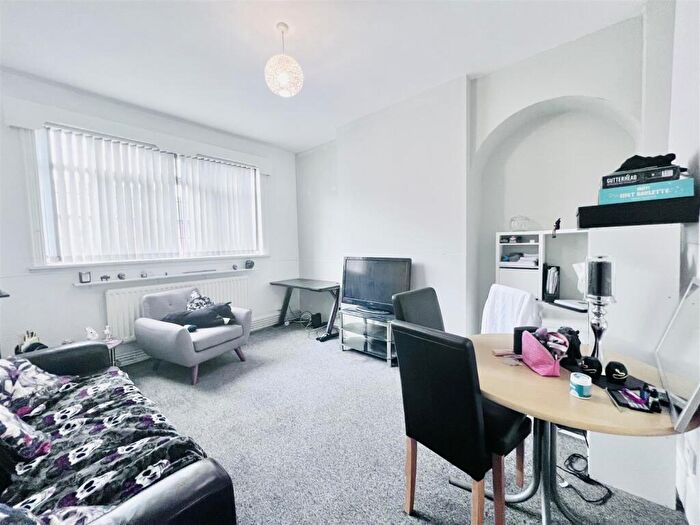 1 Bedroom Flat To Rent In Derby Road, Nottingham, NG7