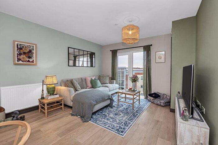 2 Bedroom Flat For Sale In Station Hill, Bury St. Edmunds, IP32