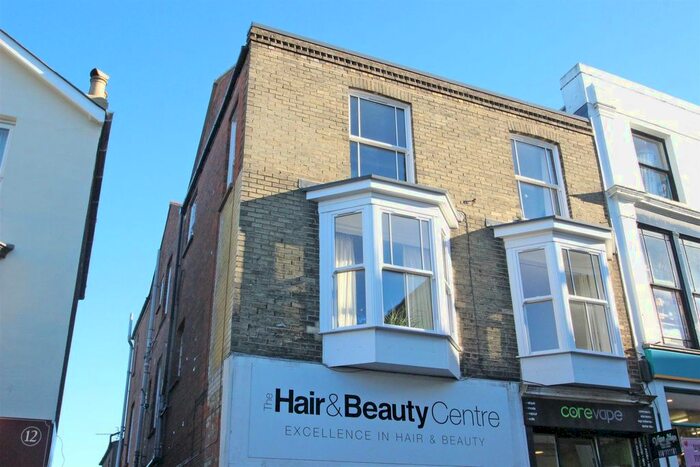 1 Bedroom Flat To Rent In High Street, Albert Place, Ryde, PO33