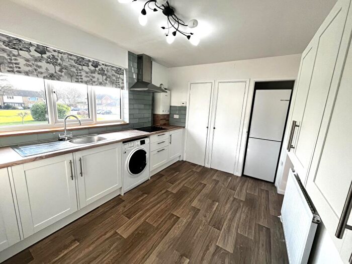 2 Bedroom Maisonette To Rent In Hatfield Road, St. Albans, AL4