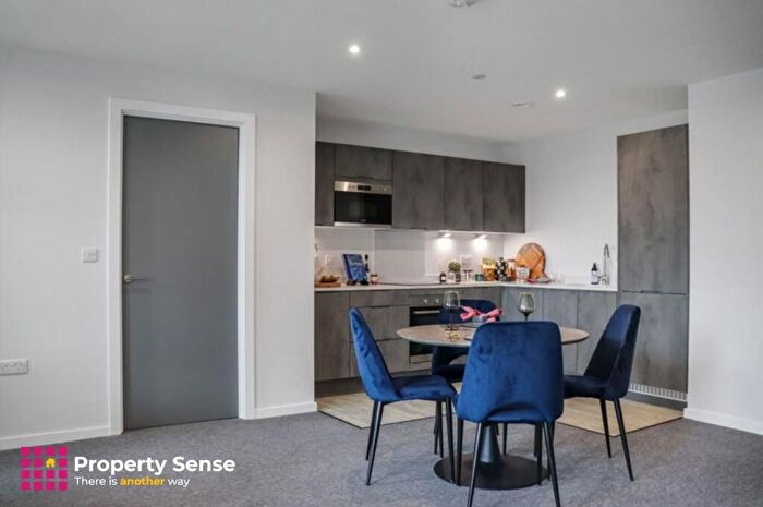 2 Bedroom Apartment To Rent In The Interchange, Stockport, SK3
