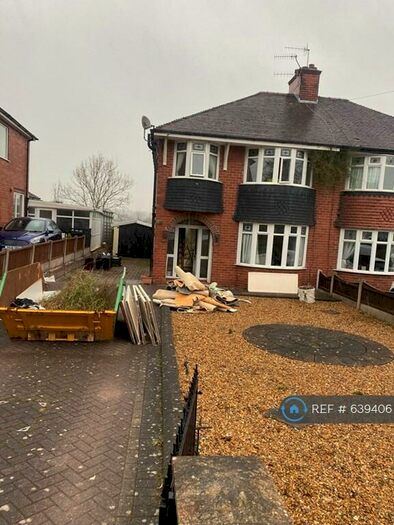 3 Bedroom Semi-Detached House To Rent In Uttoxeter Road, Blythe Bridge, Stoke-On-Trent, ST11