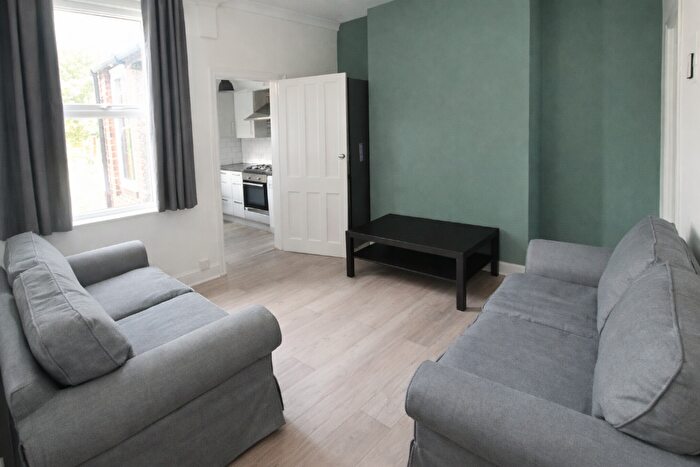 3 Bedroom House To Rent In Priestley Street, Sheffield, S2