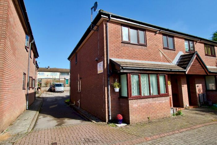 2 Bedroom Maisonette To Rent In Bronllwyn, Pentyrch, Cardiff(City), CF15