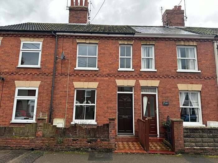 2 Bedroom Terraced House To Rent In Queens Road, Beccles, NR34
