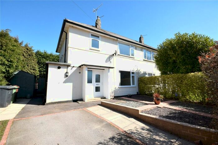 3 Bedroom Semi-Detached House To Rent In Iveson Crescent, Leeds, West Yorkshire, LS16