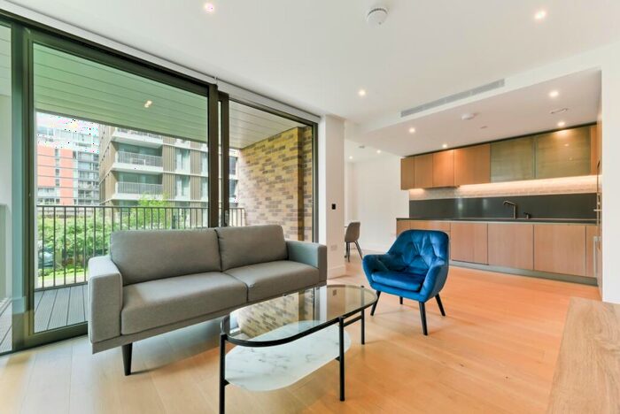 2 Bedroom Flat To Rent In Palmer Road London, SW11