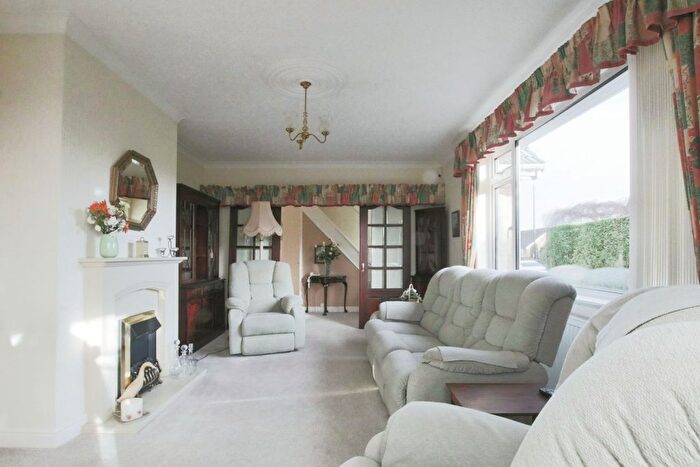 4 Bedroom Detached Bungalow For Sale In Winston Drive, Cottingham, East Riding Of Yorkshire, HU16