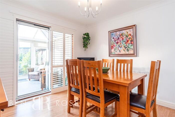 4 Bedroom Detached House For Sale In Spring Meadow, Clayton-Le-Woods, Chorley, PR25