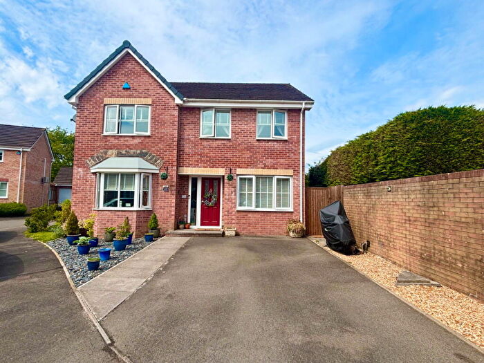 4 Bedroom Detached House For Sale In Llys Llwyfen, Swansea Vale, Swansea, SA7