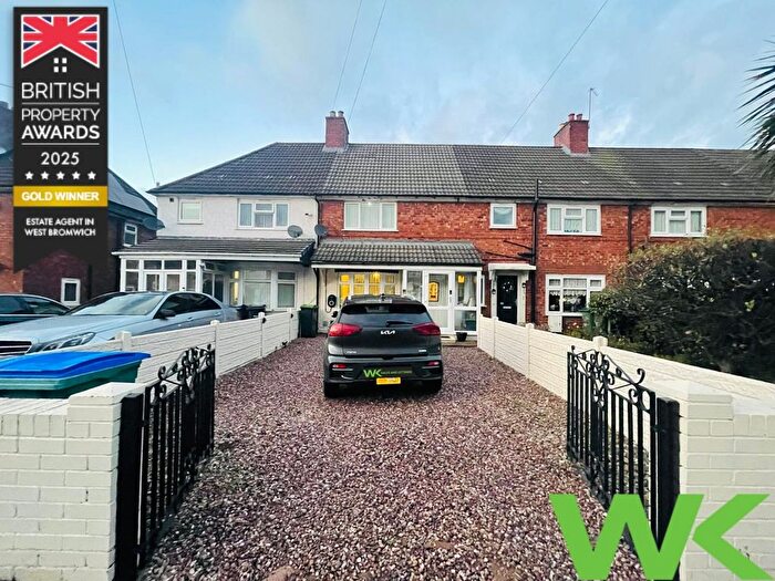 3 Bedroom Terraced House For Sale In Bassett Road, Wednesbury, WS10