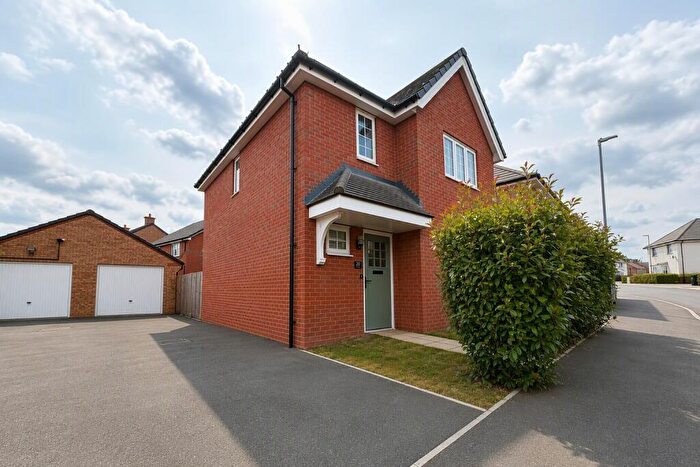 3 Bedroom House To Rent In Tiger Moth Way, Lower Stondon, SG16