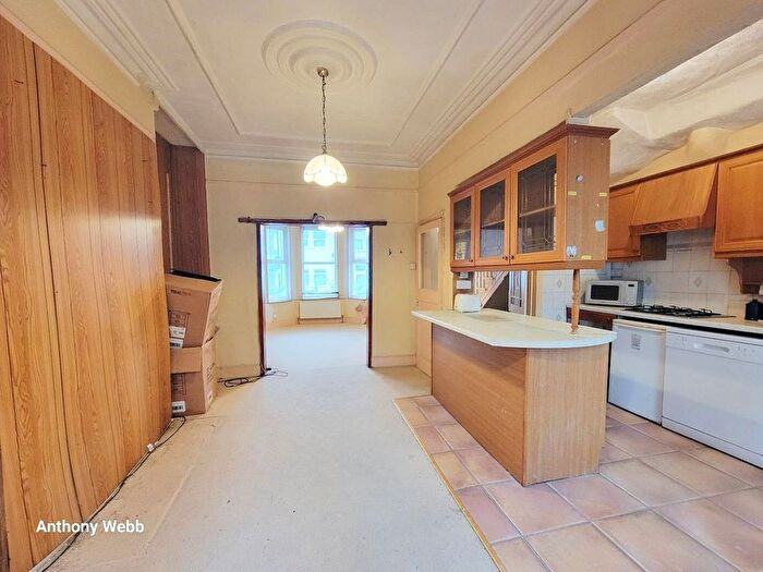 3 Bedroom Terraced House For Sale In Maryland Road, Wood Green, N22