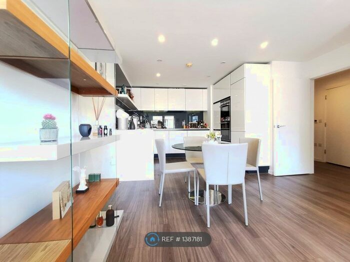 2 Bedroom Flat To Rent In Thackeray House, London, N5