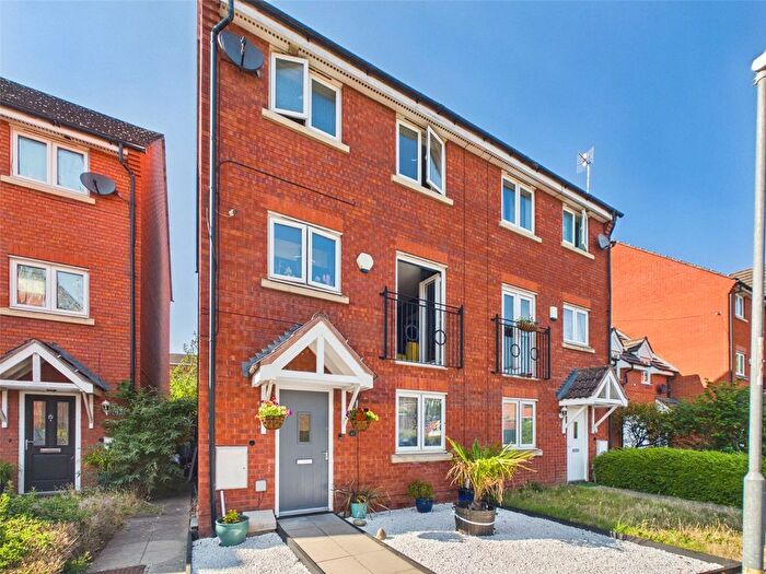 4 Bedroom Semi-Detached House For Sale In Michael Tippet Drive, Worcester, Worcestershire, WR4