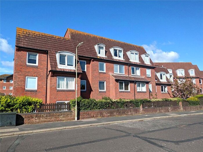 1 Bedroom Apartment To Rent In Hometide House, Lee-On-The-Solent, Hampshire, PO13