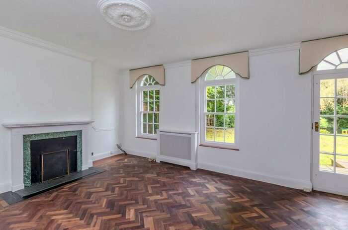 4 Bedroom House To Rent In Mount Park Road, Harrow On The Hill, Harrow, HA1