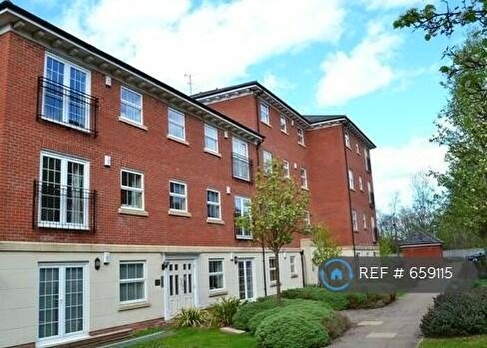 2 Bedroom Flat To Rent In Jago Court, Newbury, RG14