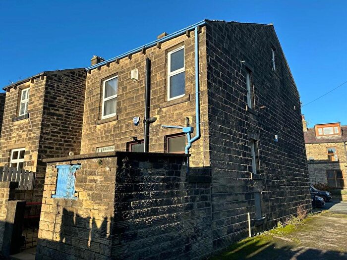 2 Bedroom Apartment To Rent In Skipton Road, Silsden, BD20