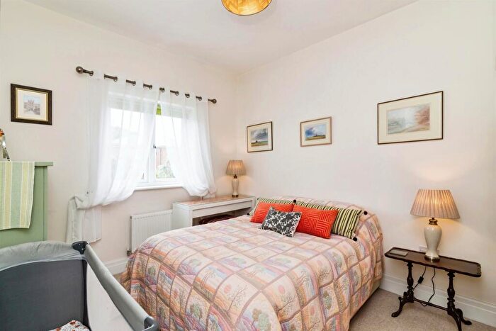 4 Bedroom Detached House For Sale In Oak Avenue, Loddon, Norwich, NR14