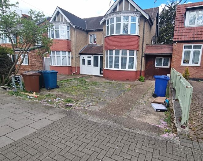 4 Bedroom Terraced House To Rent In Somervell Road, Harrow, HA2