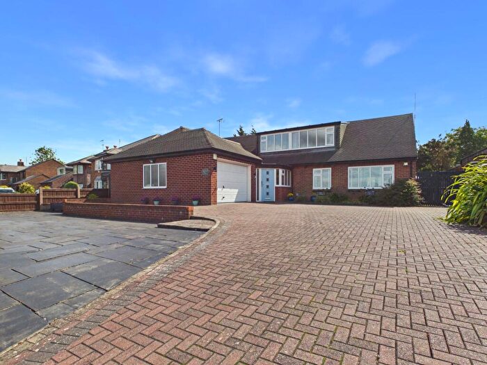 5 Bedroom Detached Bungalow For Sale In Turnpike Road, Aughton, L39