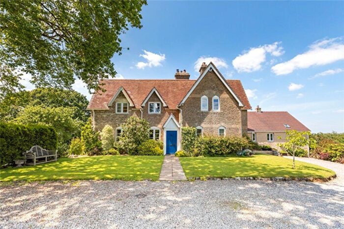 4 Bedroom Detached House For Sale In Gare Hill, Frome, Somerset, BA11