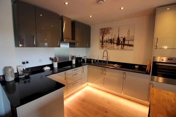 1 Bedroom Flat To Rent In East Station Road, Fletton Quays, Peterborough, PE2