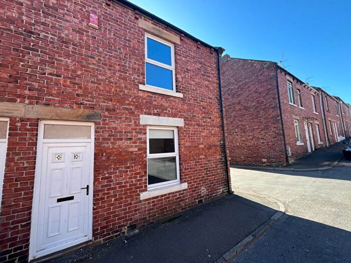 2 Bedroom End Terrace House For Sale In Roseberry Street, County Durham, DH9