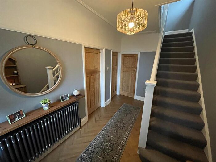 3 Bedroom Semi-Detached House For Sale In Withert Avenue, Bebington, Wirral, CH63