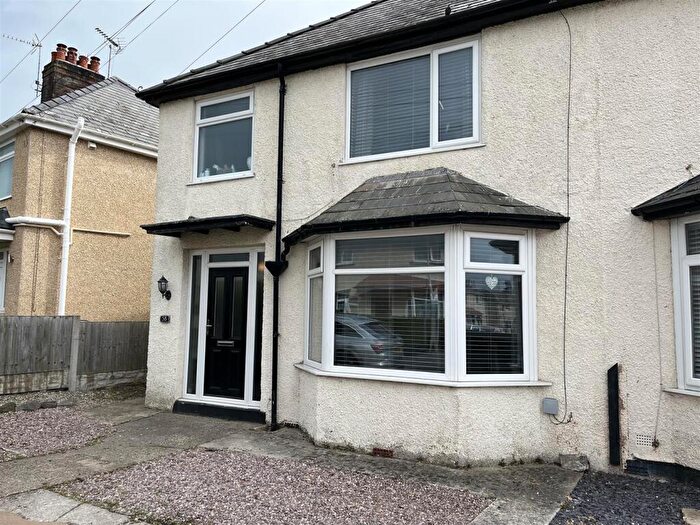 3 Bedroom Semi-Detached House For Sale In Ronald Avenue, Llandudno Junction, LL31